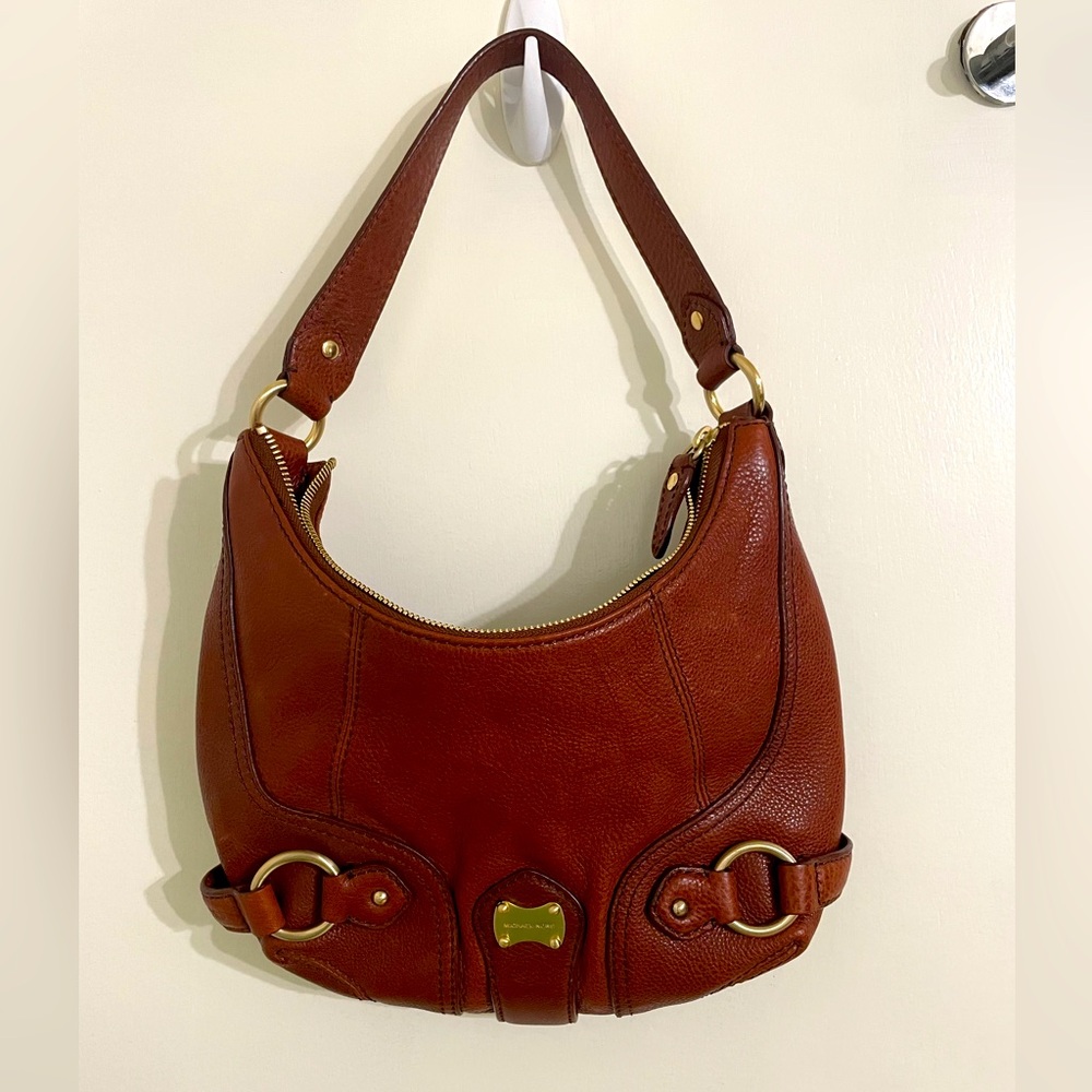 Brown real leather Michael Kors purse. Smoke free home.